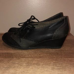 Not Rated Oxford Wedges